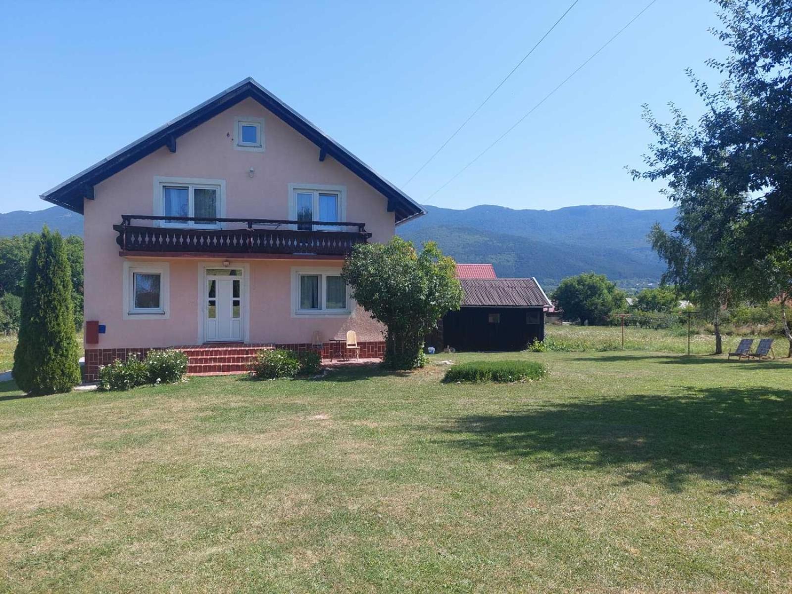 Villa Jelena Korenica Exterior foto