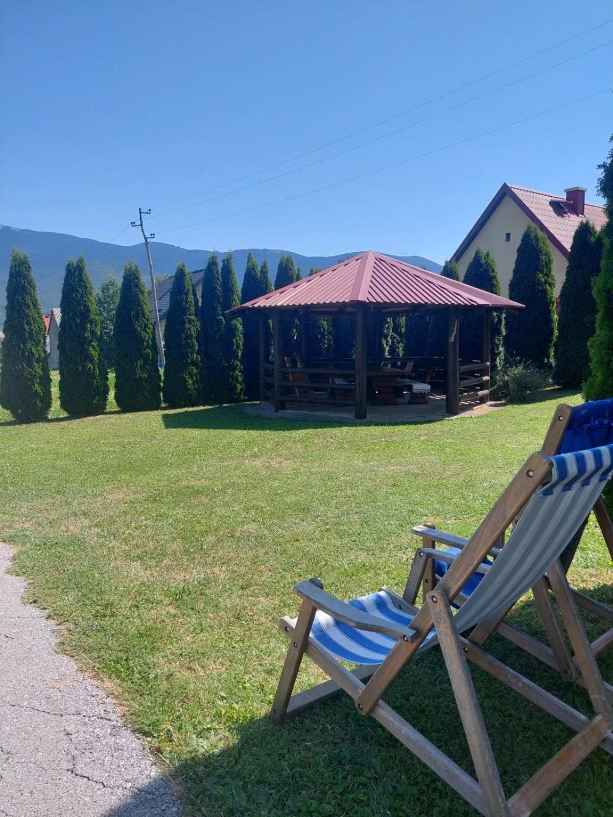 Villa Jelena Korenica Exterior foto