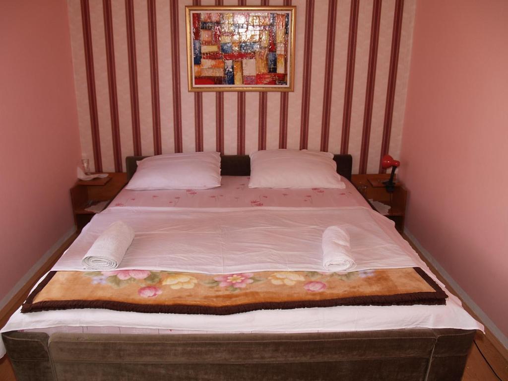 Villa Jelena Korenica Habitación foto